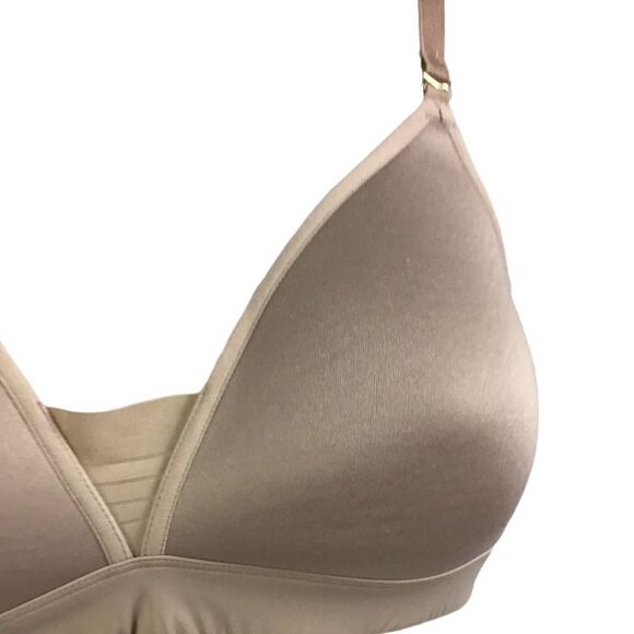 Thirdlove 24/7 Seamless Stripe Wireless Bra - Picture 3 of 7